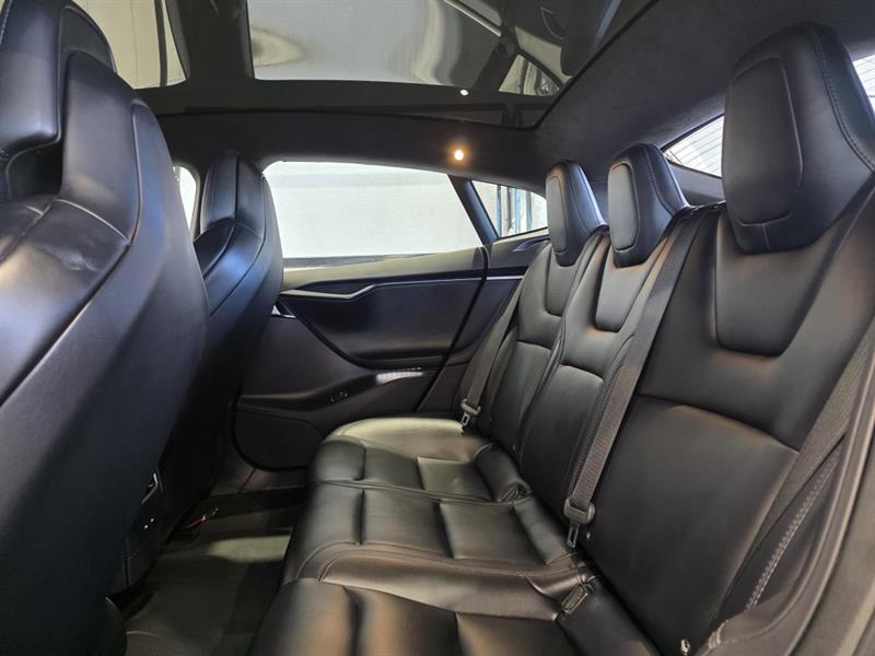 tesla Model S 2019 - 29