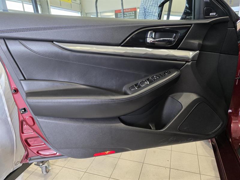 nissan Maxima 2017 - 12