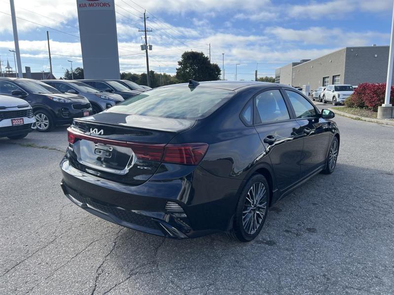 kia Forte 2022 - 5