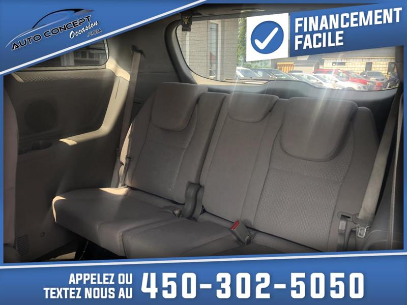 kia Sedona 2016 - 12