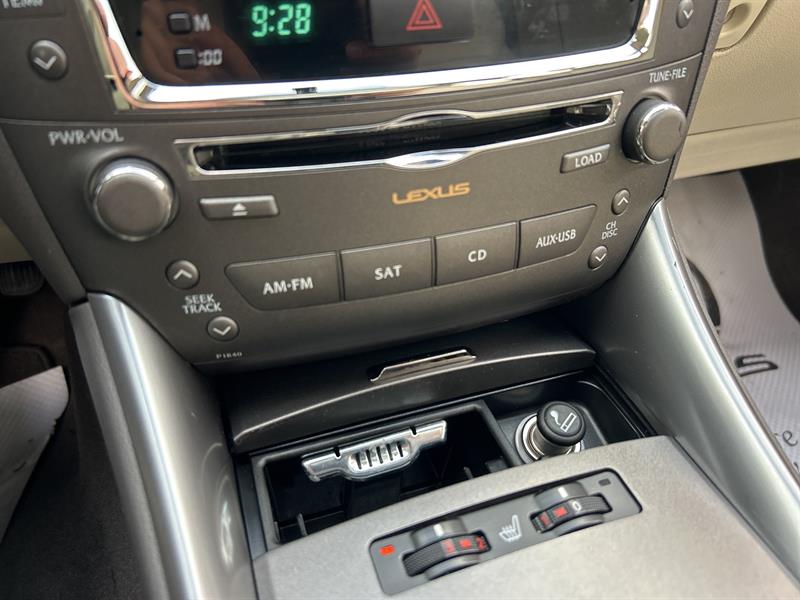 lexus IS 250 2010 - 13