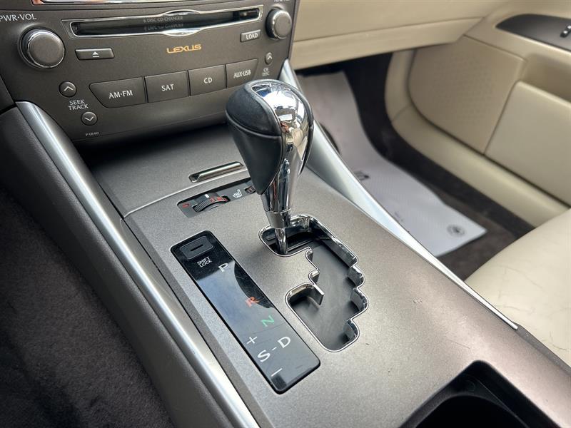 lexus IS 250 2010 - 14