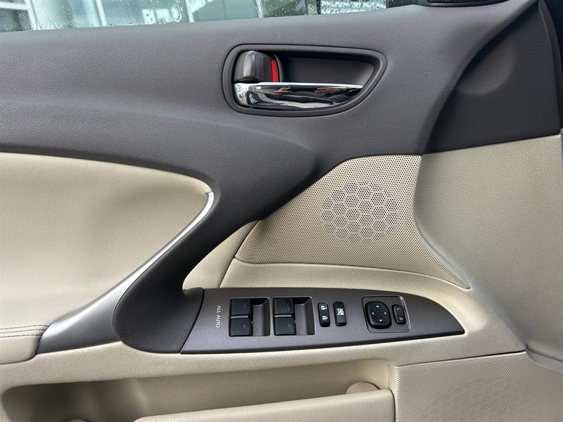 lexus IS 250 2010 - 15