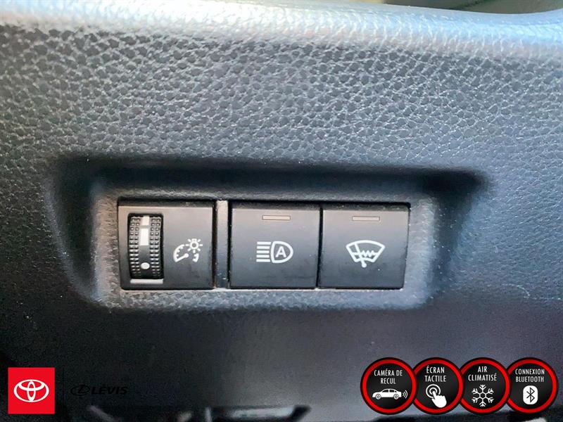 toyota RAV4 2022 - 16