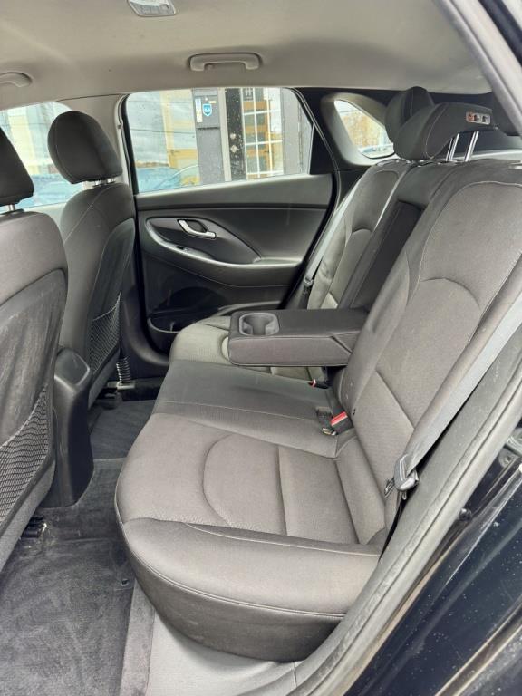 hyundai Elantra GT 2018 - 16