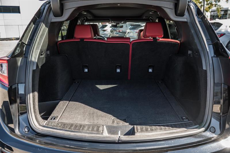 acura RDX 2023 - 11