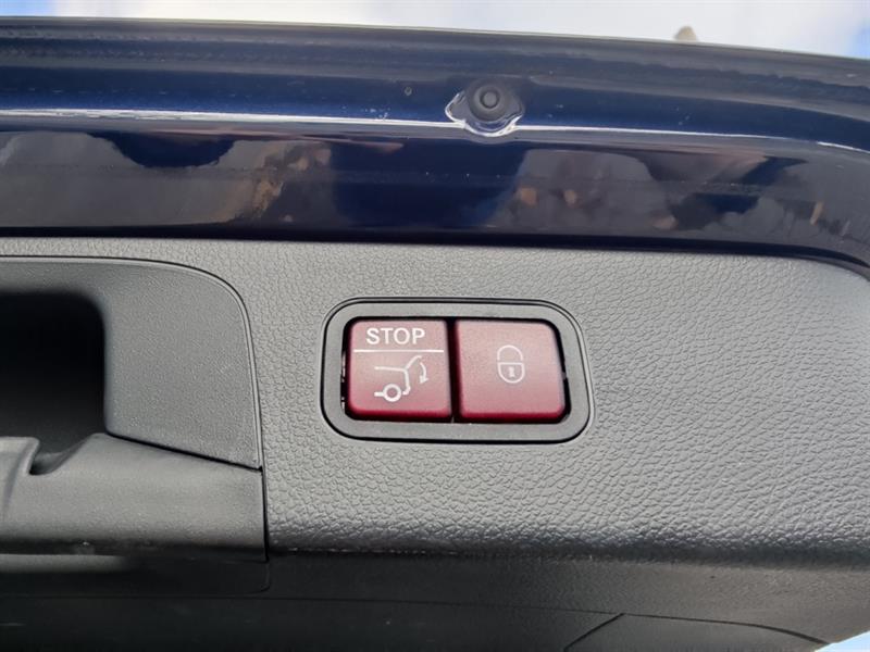 mercedes-benz GLC 2019 - 16