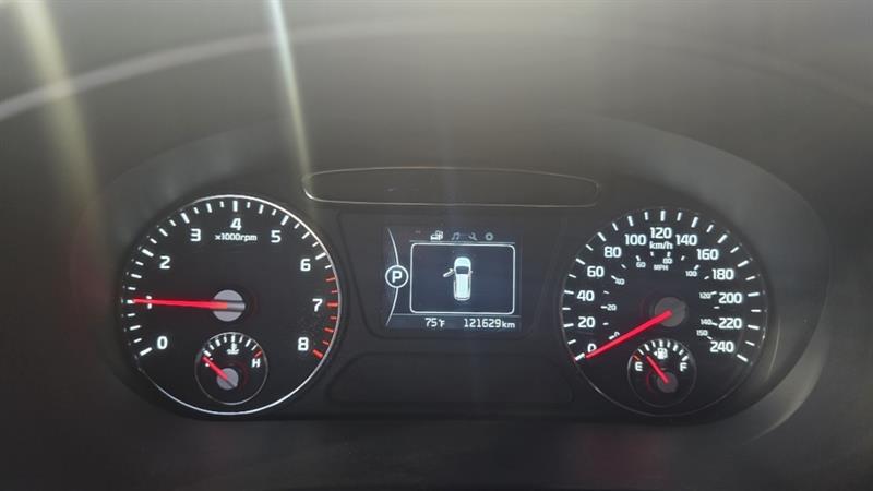 kia Sorento 2016 - 6