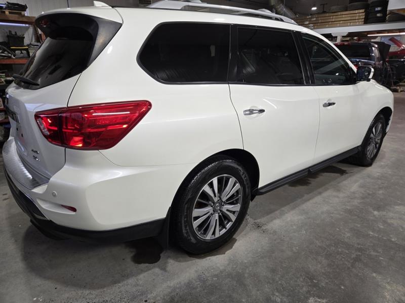 nissan Pathfinder 2020 - 6