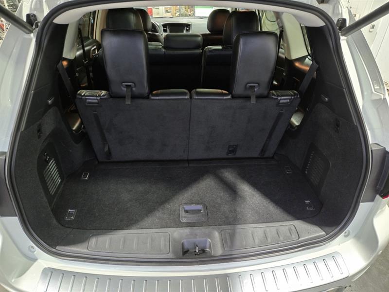 nissan Pathfinder 2020 - 23