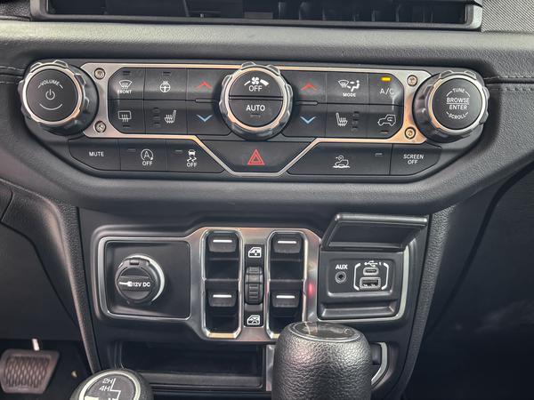 jeep Wrangler 2024 - 12