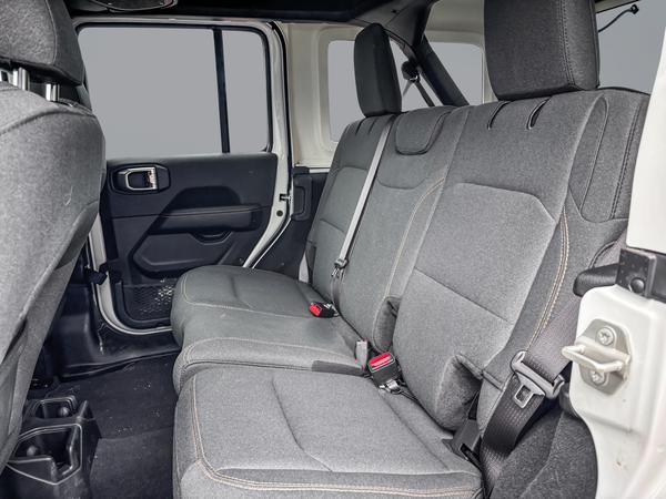 jeep Wrangler 2024 - 13