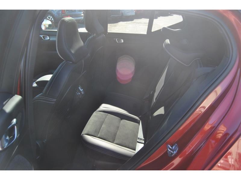 volvo XC40 2022 - 10