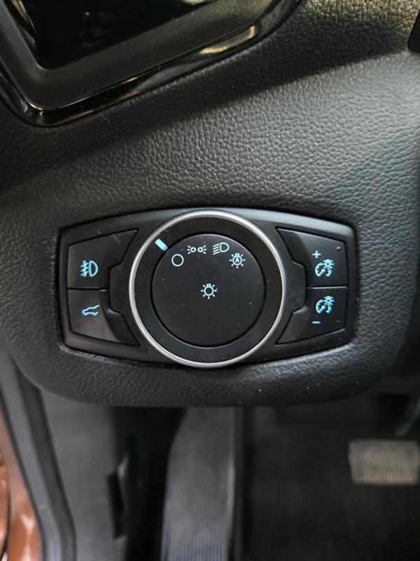 ford Escape 2017 - 18