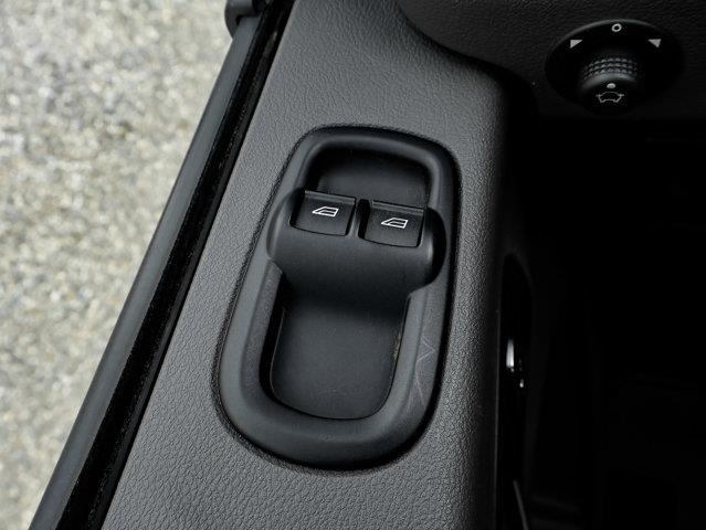 ford Transit fourgon utilitaire 2023 - 17