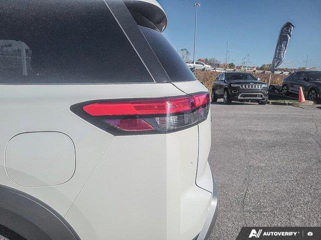 nissan Pathfinder 2022 - 14