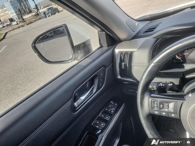 nissan Pathfinder 2022 - 20