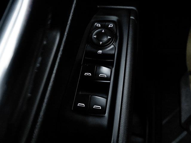 chevrolet Silverado 1500 2019 - 17