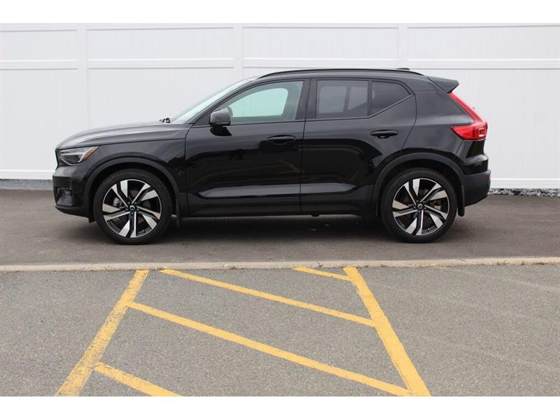 volvo XC40 2025 - 4