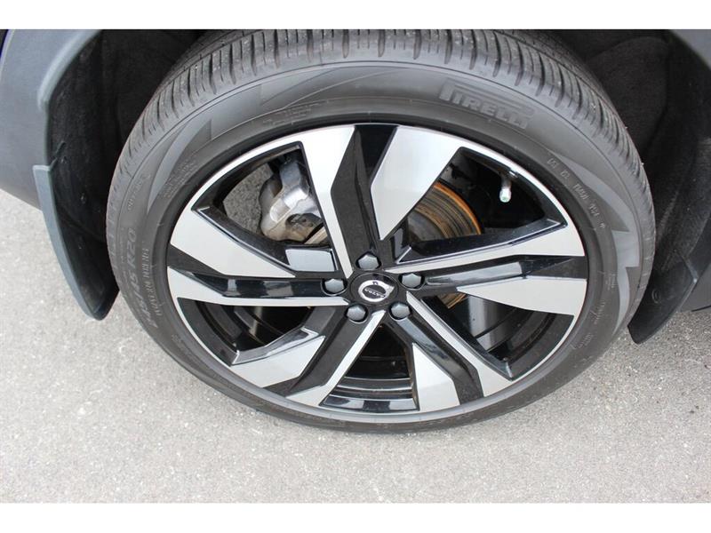 volvo XC40 2025 - 9
