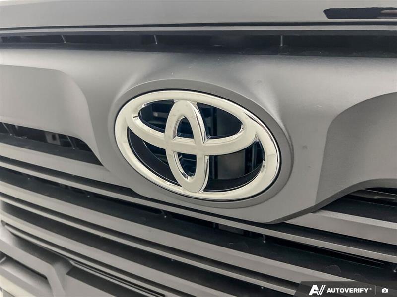 toyota Tundra 2023 - 11