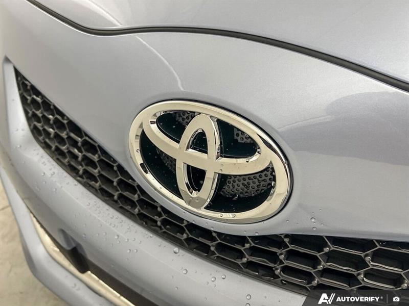 toyota Yaris 2012 - 11