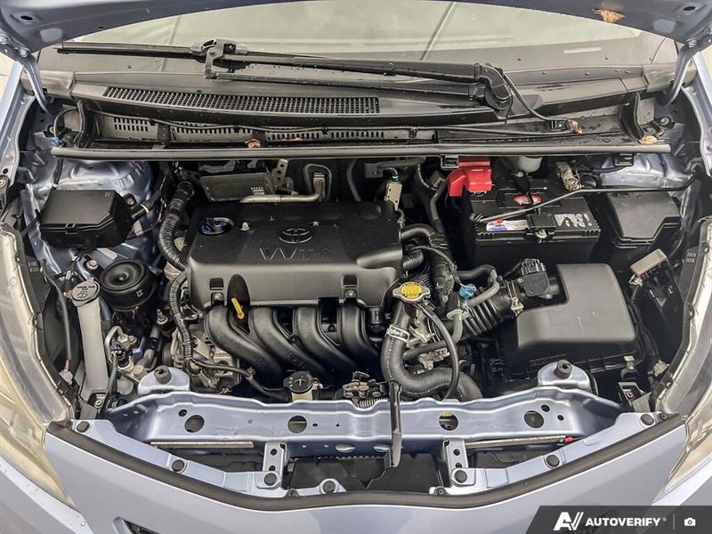 toyota Yaris 2012 - 12