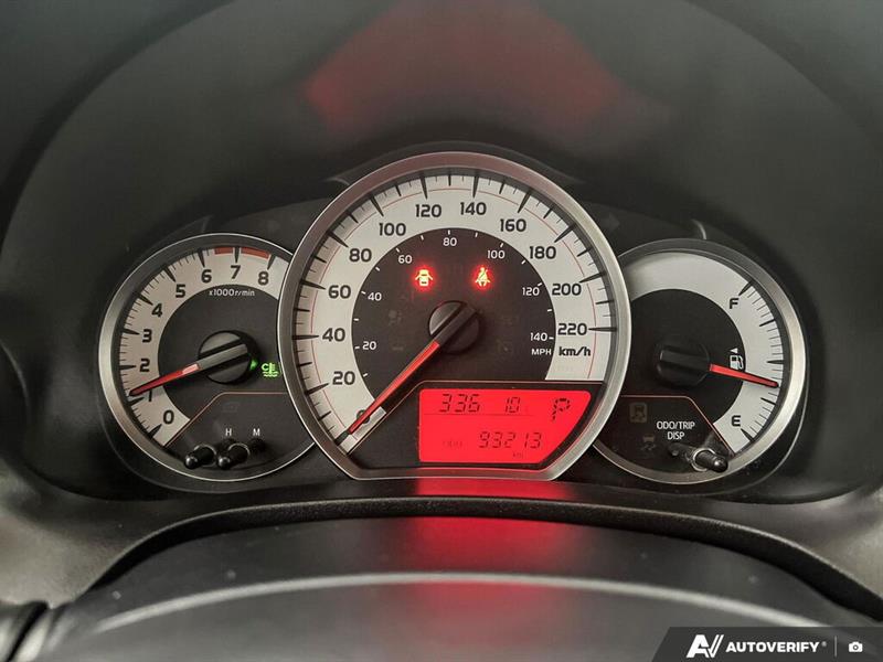 toyota Yaris 2012 - 17