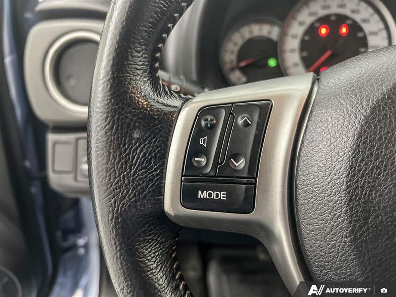 toyota Yaris 2012 - 18