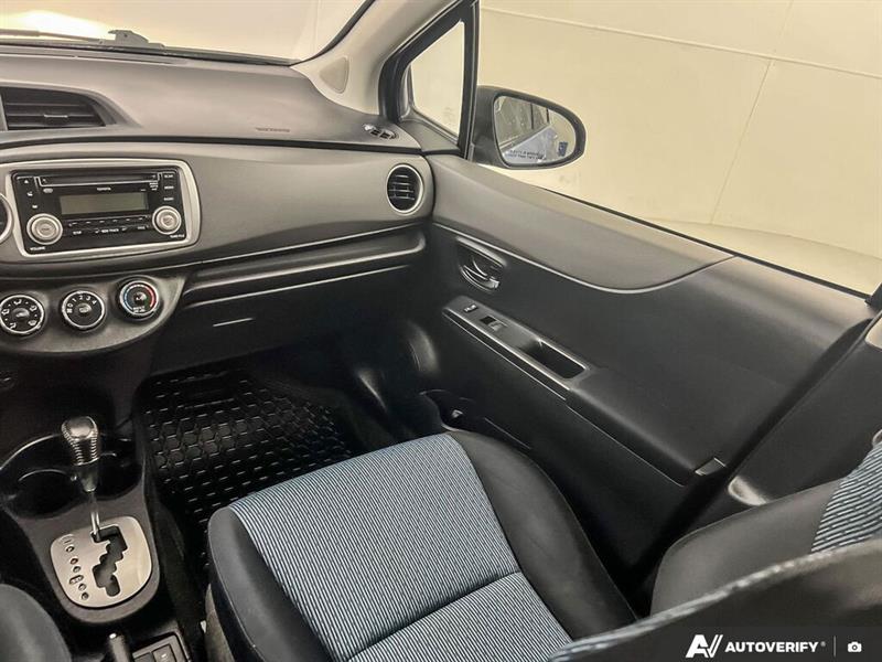 toyota Yaris 2012 - 27