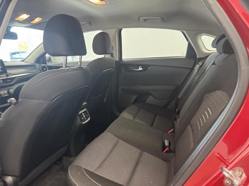 kia Forte5 2021 - 12