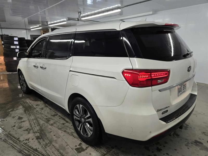 kia Sedona 2020 - 5