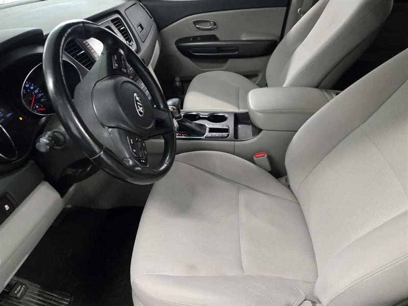 kia Sedona 2019 - 12