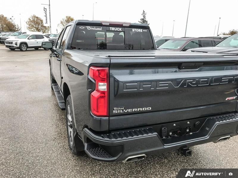 chevrolet Silverado 1500 2021 - 11