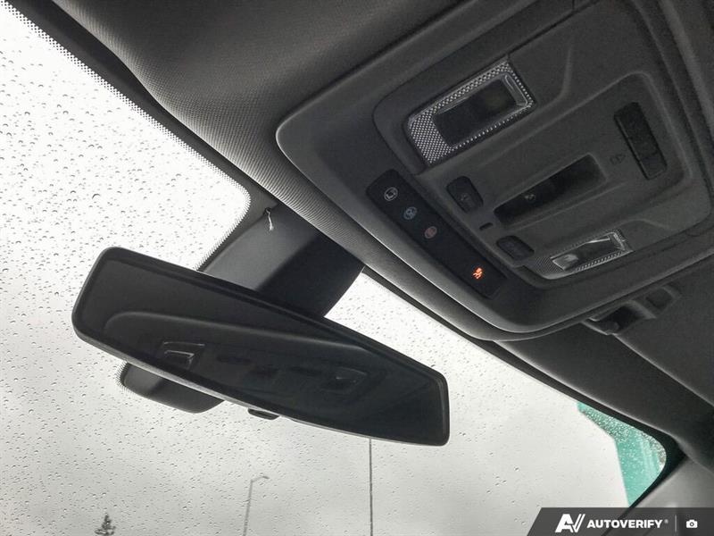 chevrolet Silverado 1500 2021 - 21