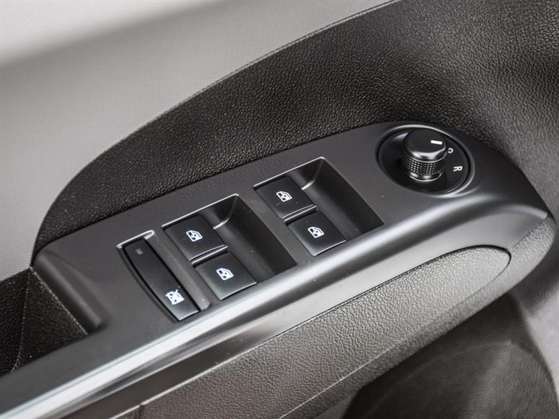 chevrolet Sonic 2018 - 8