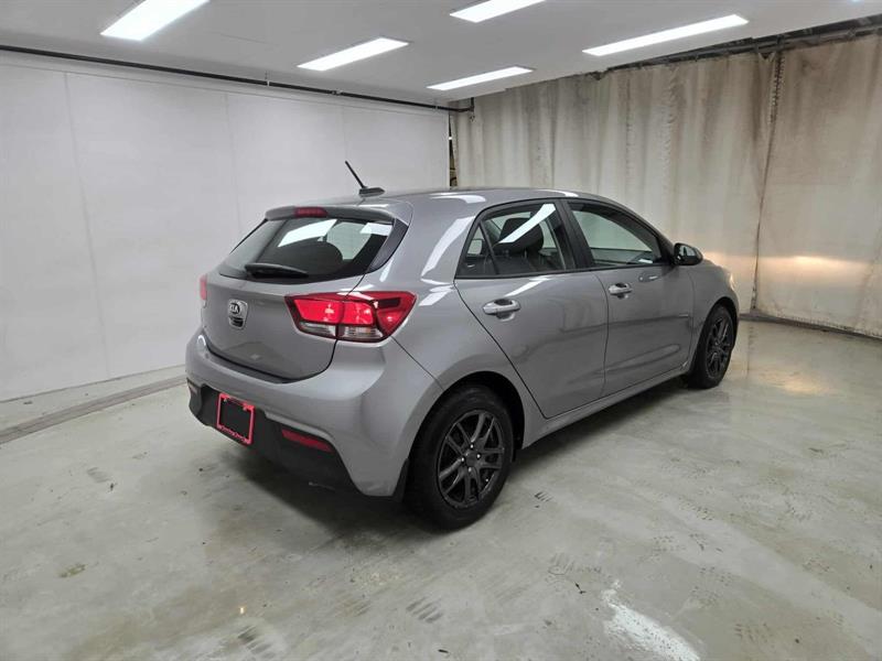 kia Rio 2021 - 4