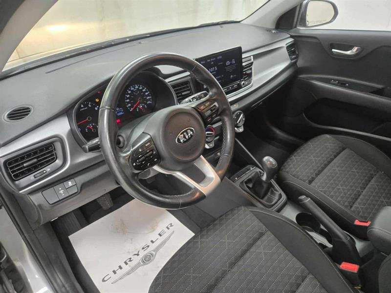 kia Rio 2021 - 15