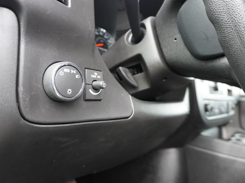 gmc Savana Cargo Van 2023 - 12