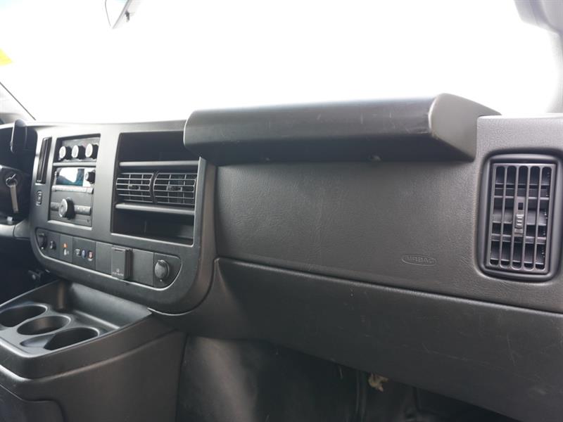 gmc Savana Cargo Van 2023 - 23