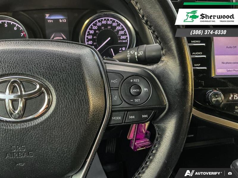 toyota Camry 2019 - 16