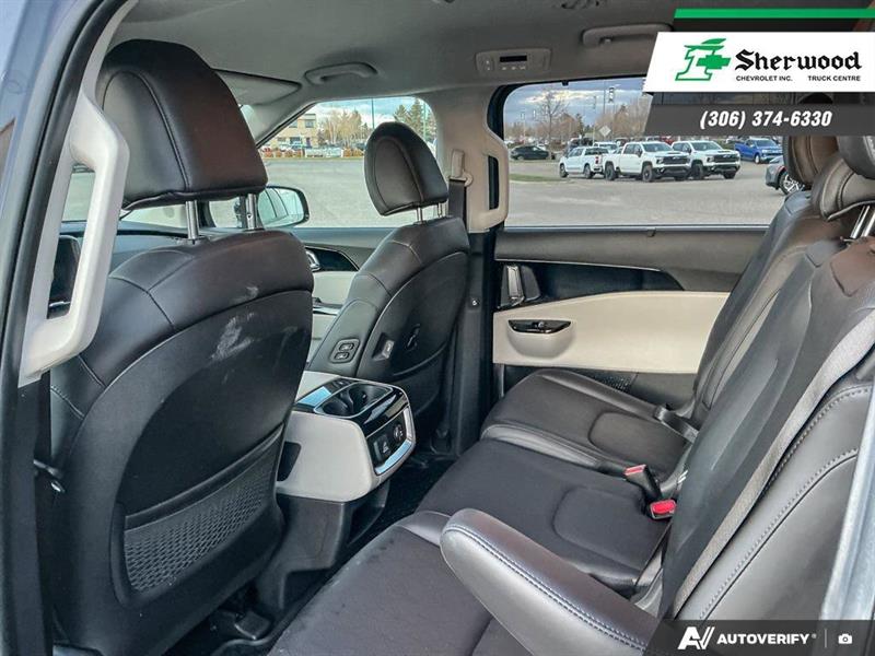 kia Carnival 2024 - 23