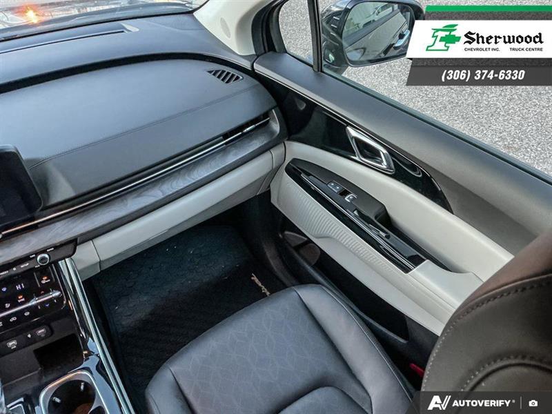 kia Carnival 2024 - 25