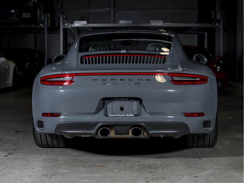 porsche 911 2018 - 10