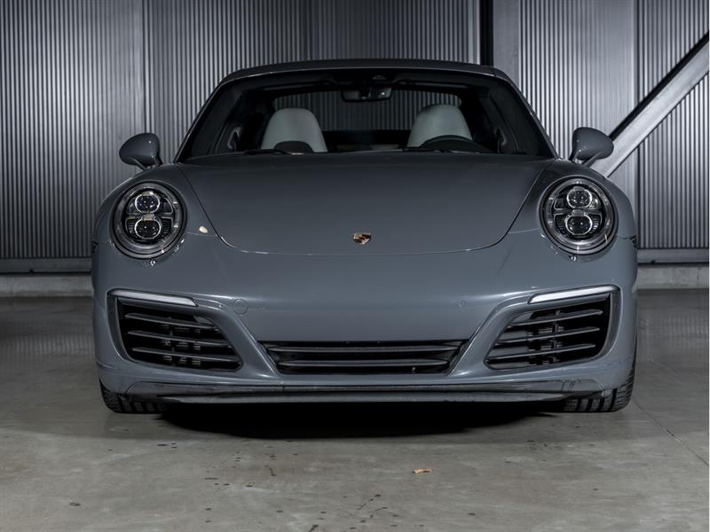 porsche 911 2018 - 12