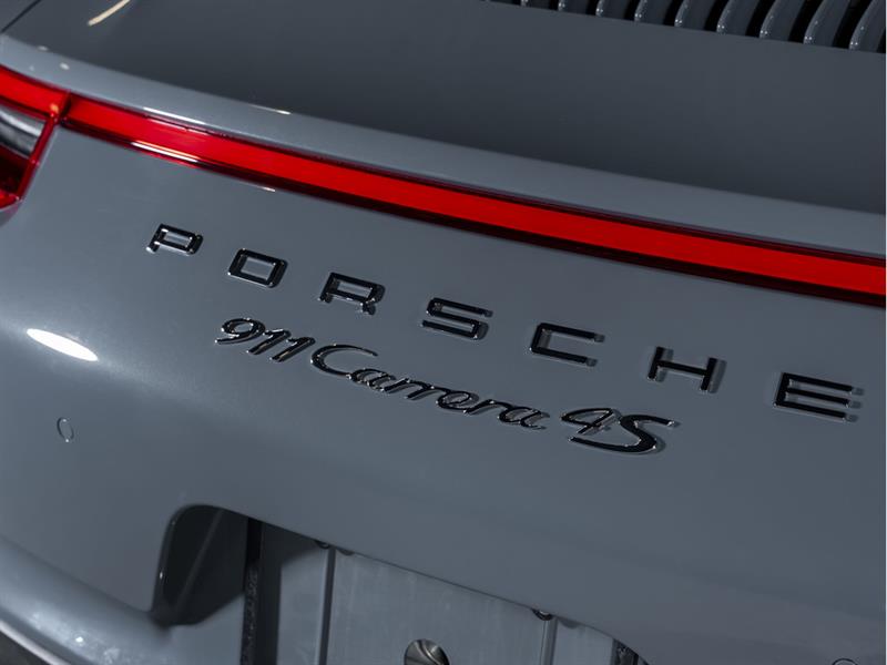 porsche 911 2018 - 24