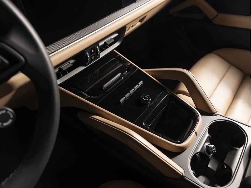 porsche Cayenne 2025 - 9