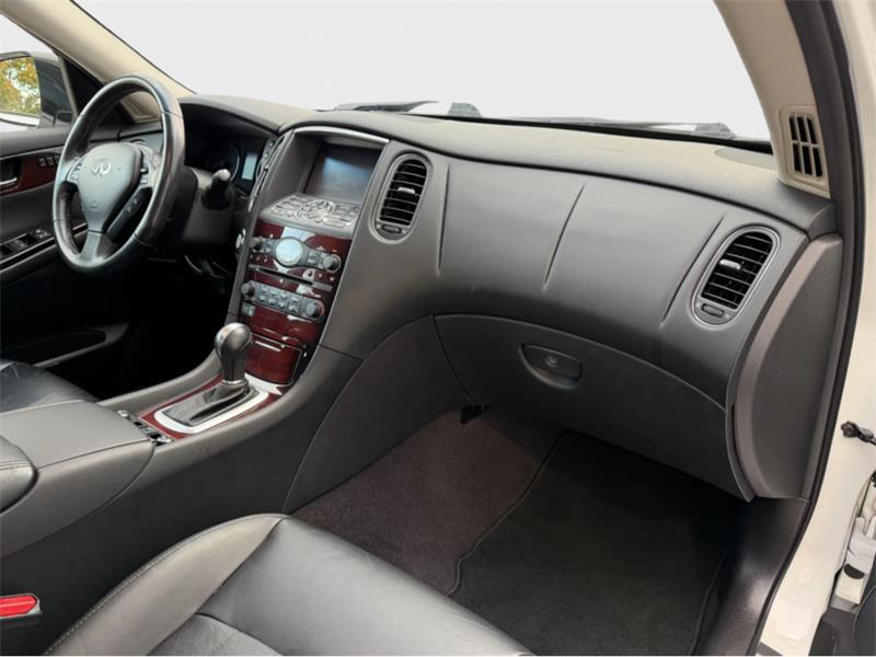 infiniti QX50 2016 - 12