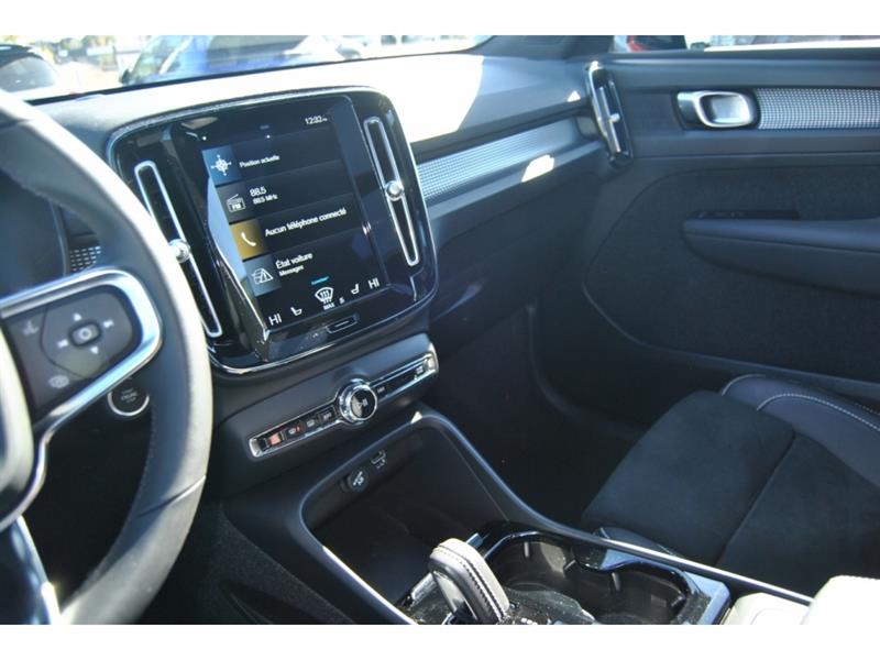 volvo XC40 2022 - 16