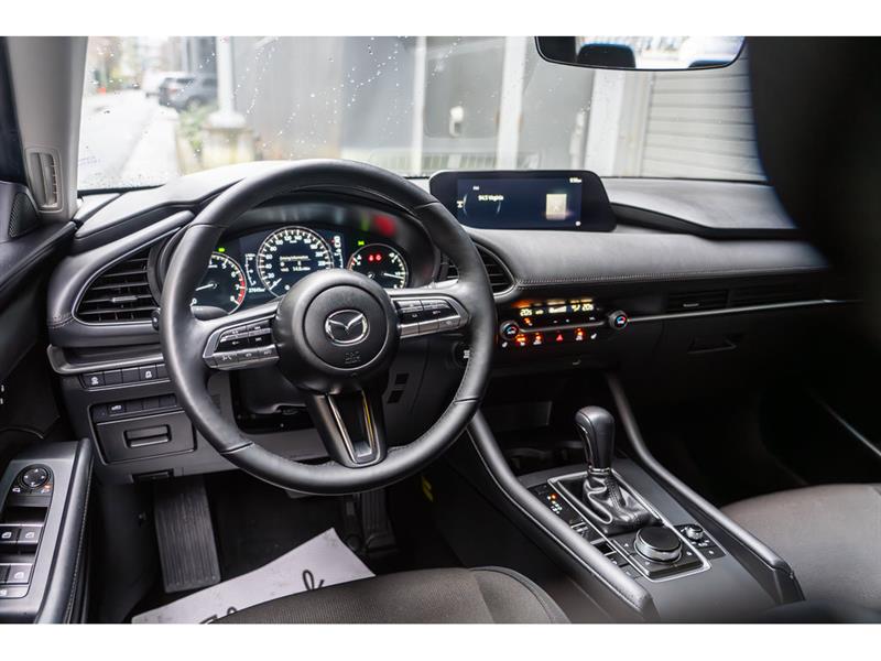 mazda Mazda3 2021 - 11